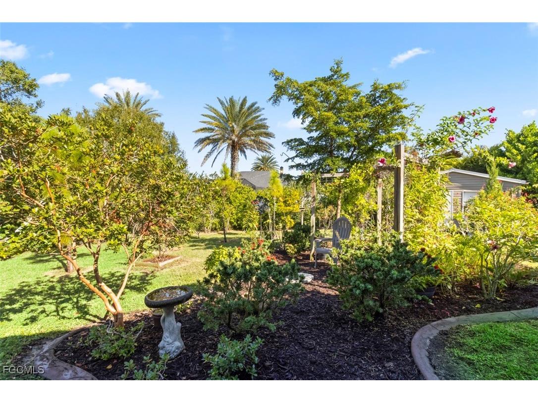 6711 Matt Pledger Court North Fort Myers FL 33917 2025019418 image39