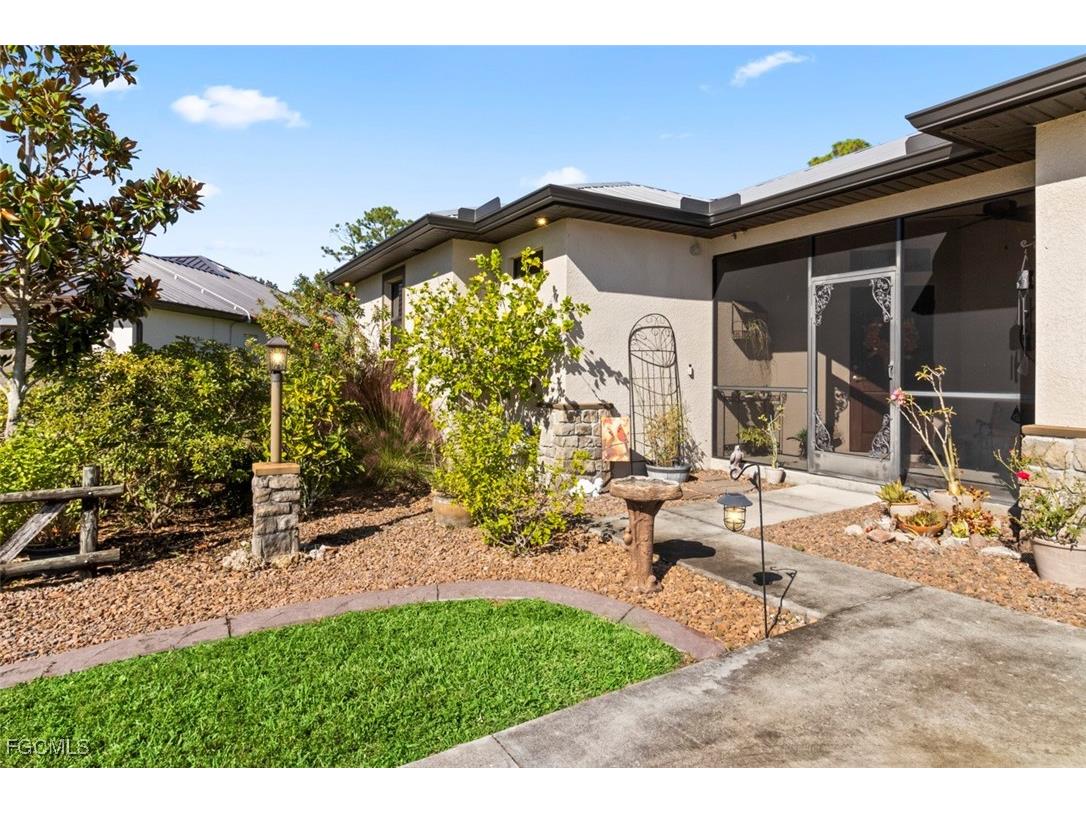 6711 Matt Pledger Court North Fort Myers FL 33917 2025019418 image46
