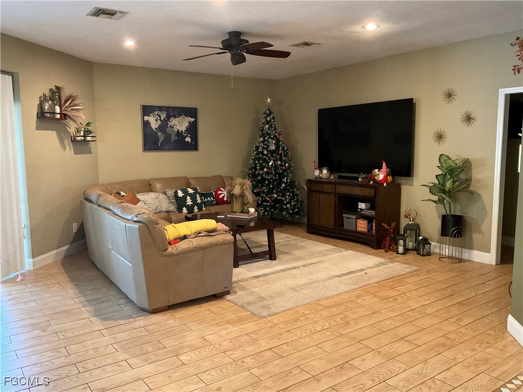 6715 Willow Lake Circle Fort Myers FL 33966 2025022393 image21