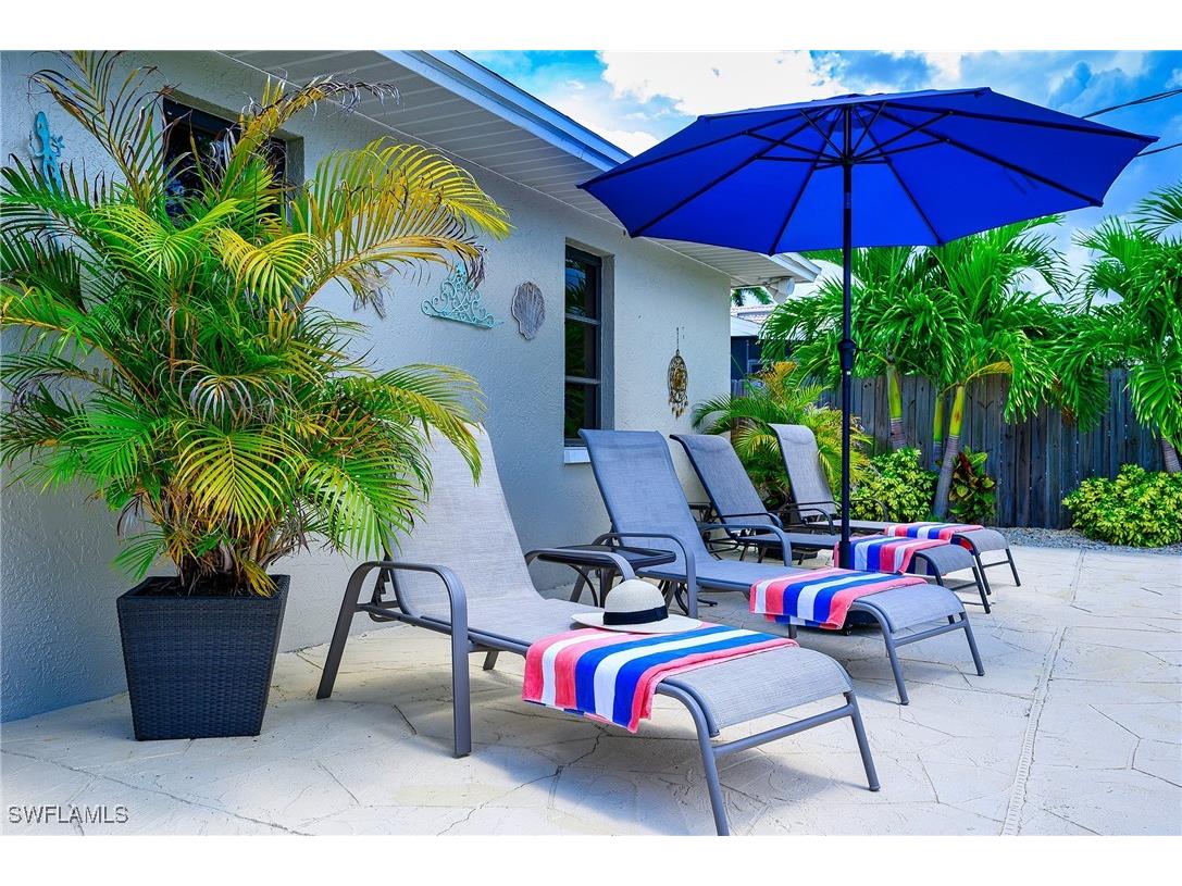 672 100th Avenue Naples FL 34108 225063681 image2