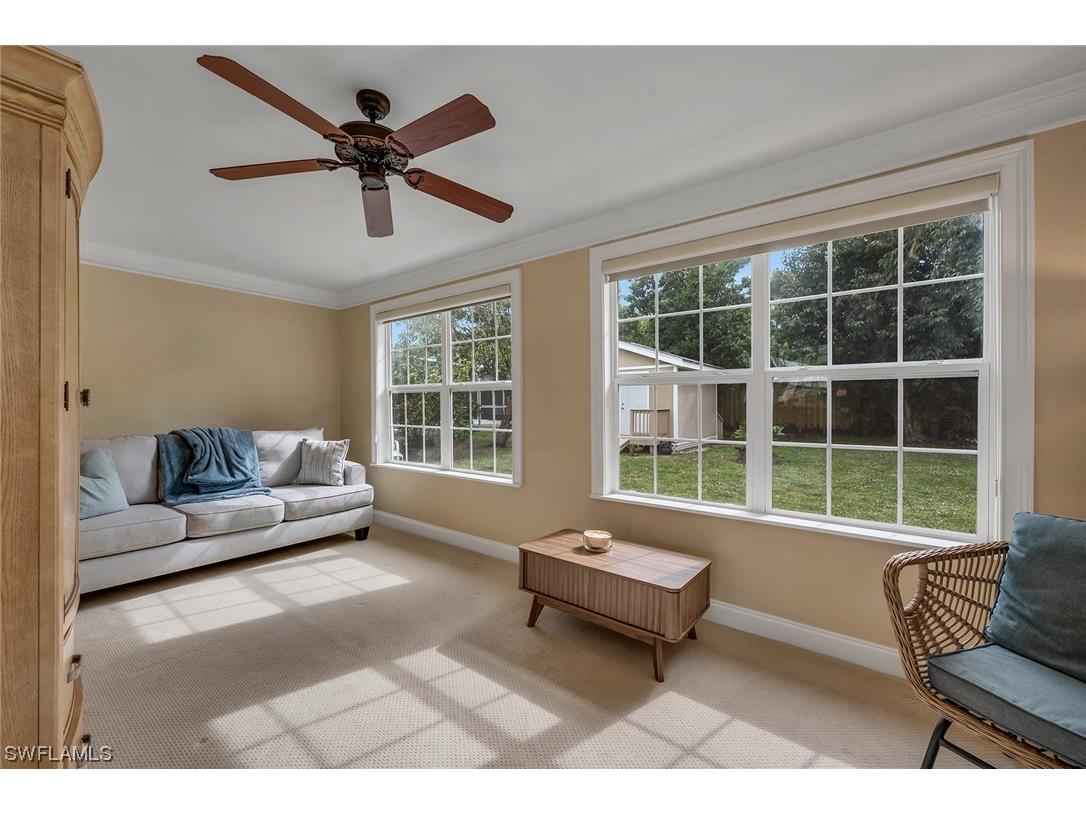 672 96th Avenue N Naples FL 34108 224007587 image1