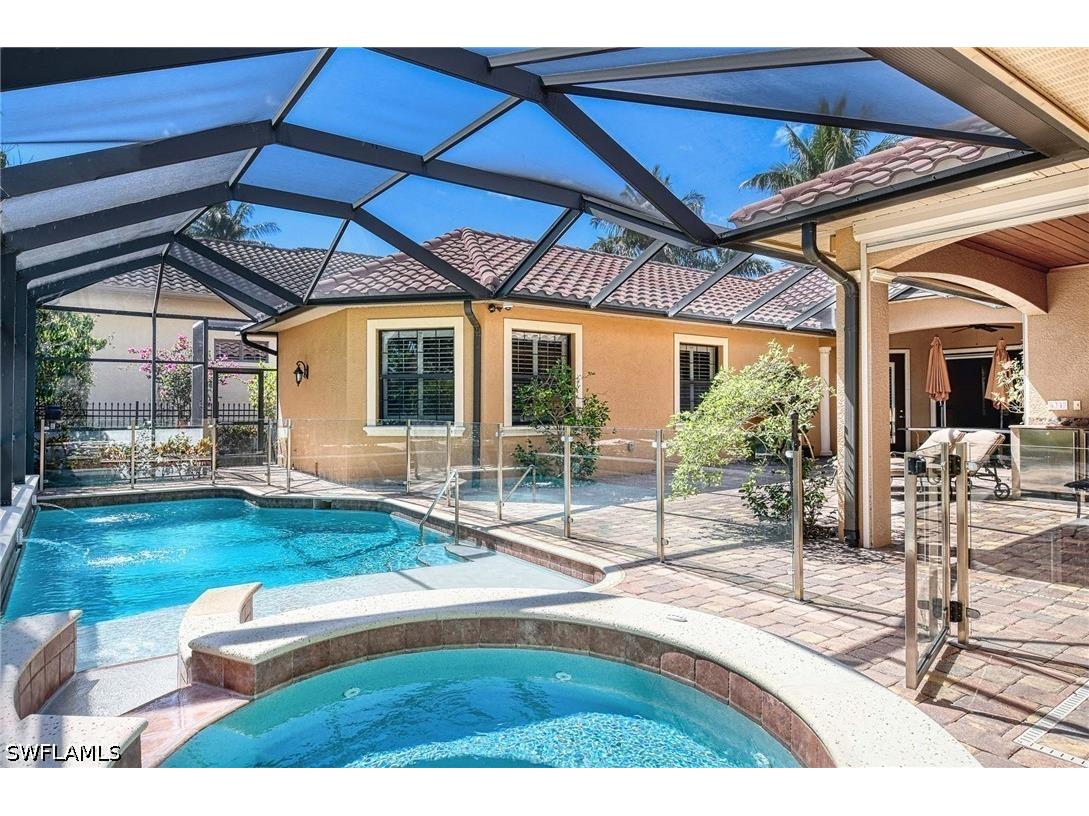672 Fairway Terrace Naples FL 34103 226016367 image30