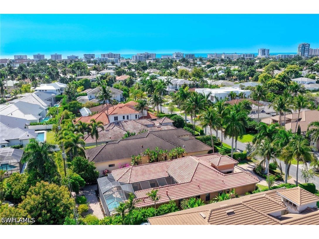 672 Fairway Terrace Naples FL 34103 226016367 image37