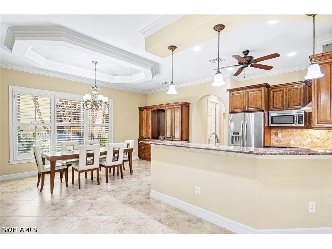 672 Fairway Terrace Naples FL 34103 226016367 image5