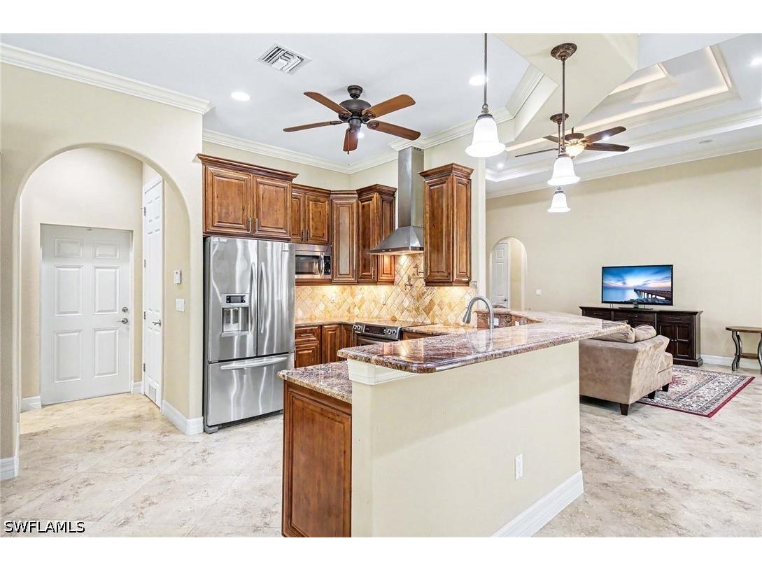 672 Fairway Terrace Naples FL 34103 226016367 image6
