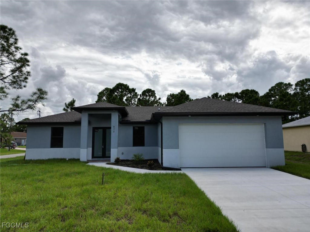 672 Nimitz Boulevard Lehigh Acres FL 33974 2025022773 image1