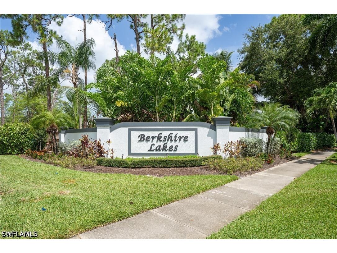 6721 Sloane Place Naples FL 34104 226025041 image1