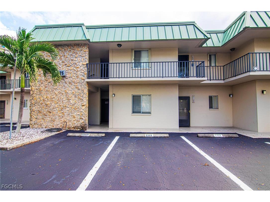 6725 Winkler Road #203C Fort Myers FL 33919 2026010863 image2