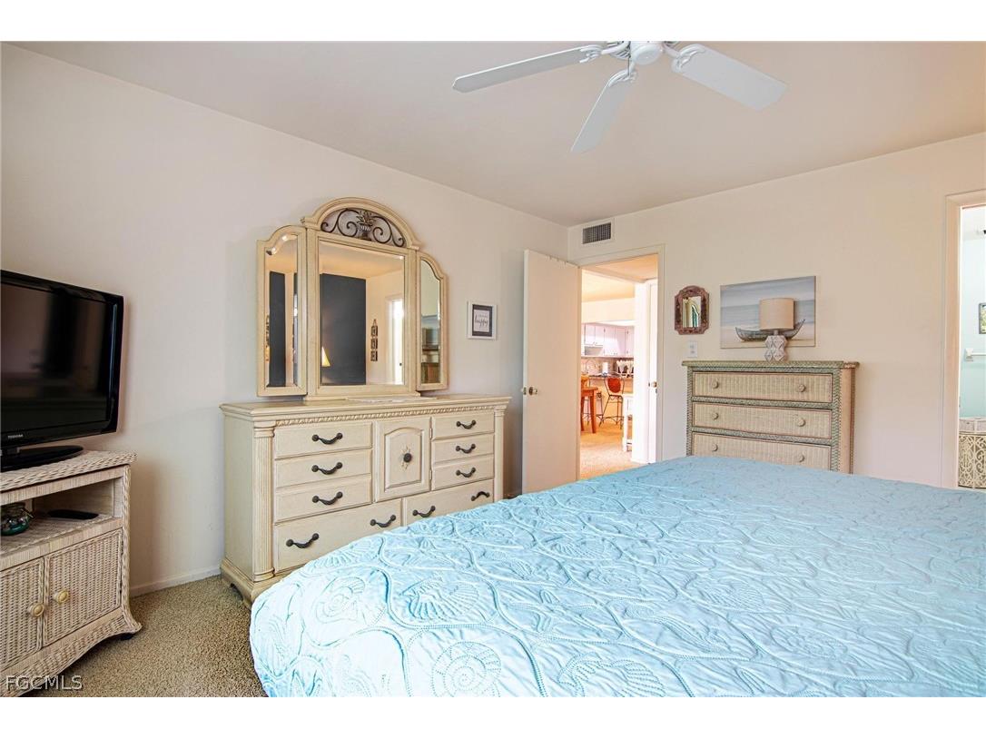 6725 Winkler Road #203C Fort Myers FL 33919 2026010863 image20