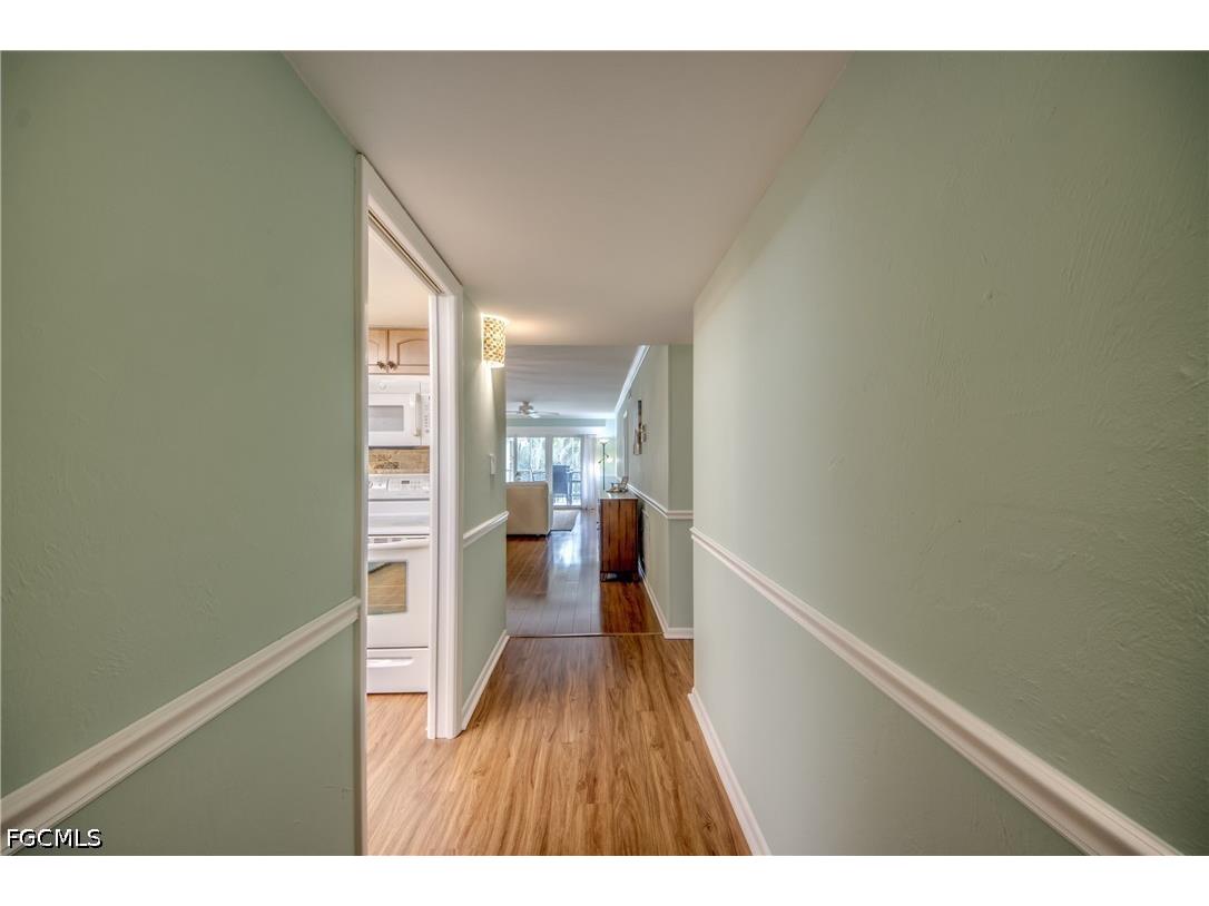 6725 Winkler Road #B-202 Fort Myers FL 33919 2026011122 image3