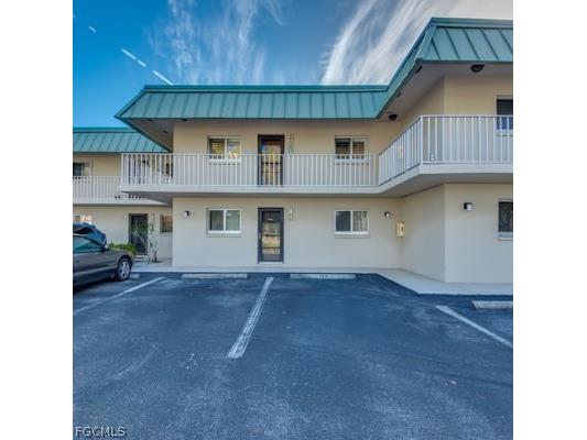 6725 Winkler Road #B-202 Fort Myers FL 33919 2026011122 image43