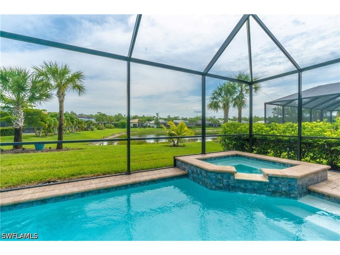 6727 Pennyroyal Drive Naples FL 34114 226022635 image13