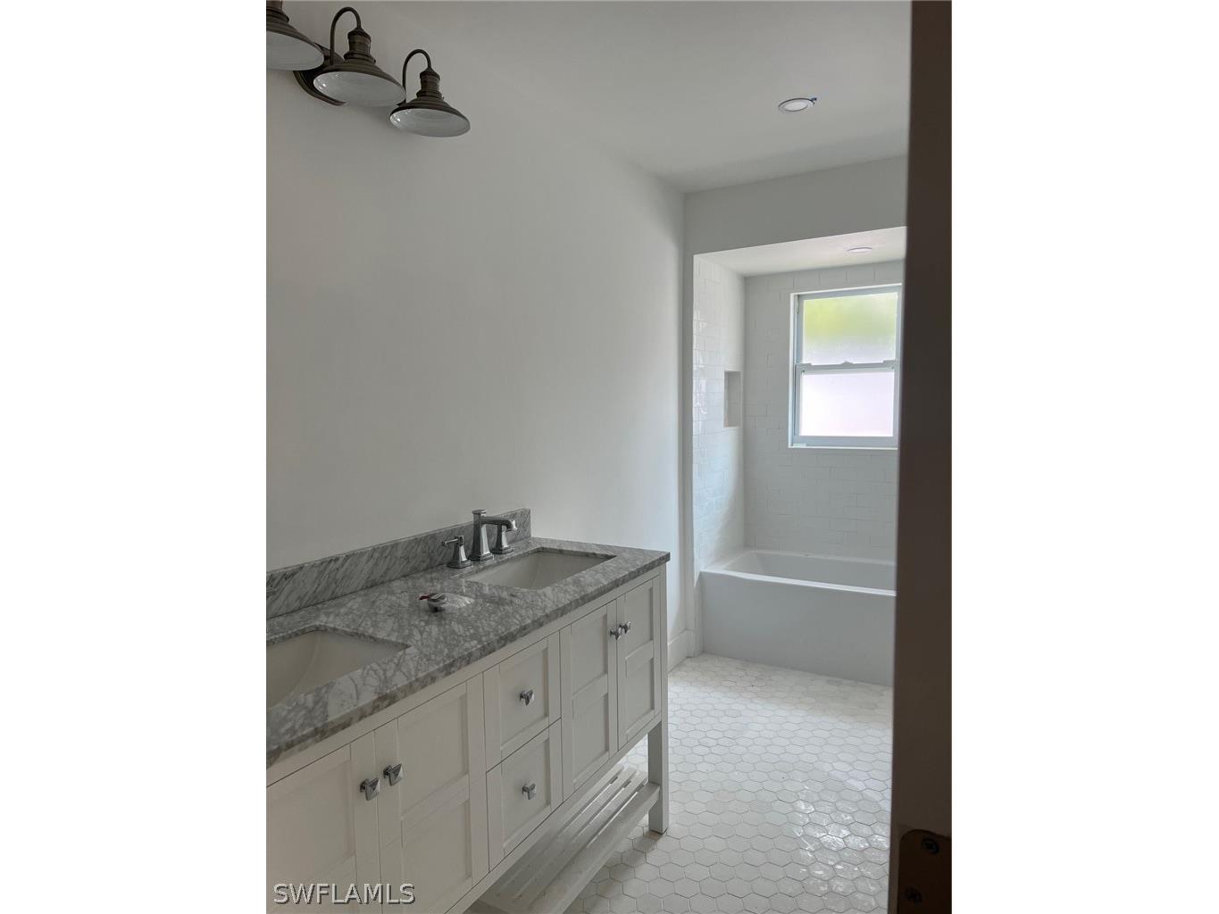 673 107th Avenue N Naples FL 34108 226009587 image6