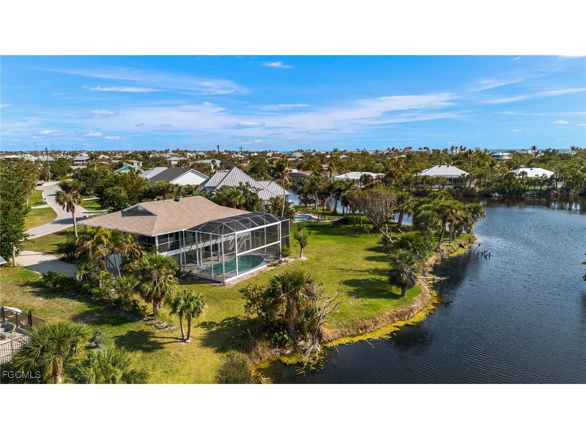 673 E Rocks Drive Sanibel FL 33957 2025017444 image1