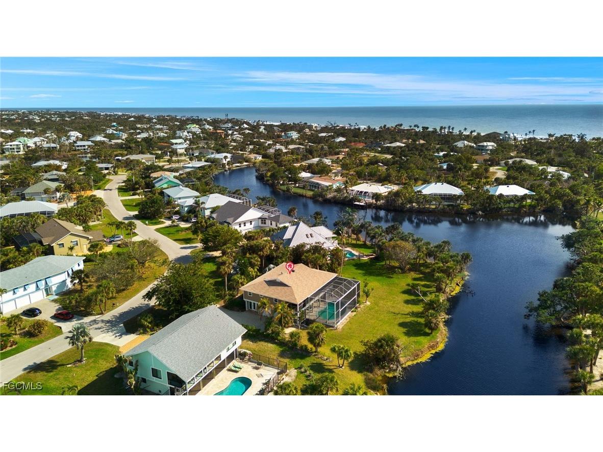 673 E Rocks Drive Sanibel FL 33957 2025017444 image2