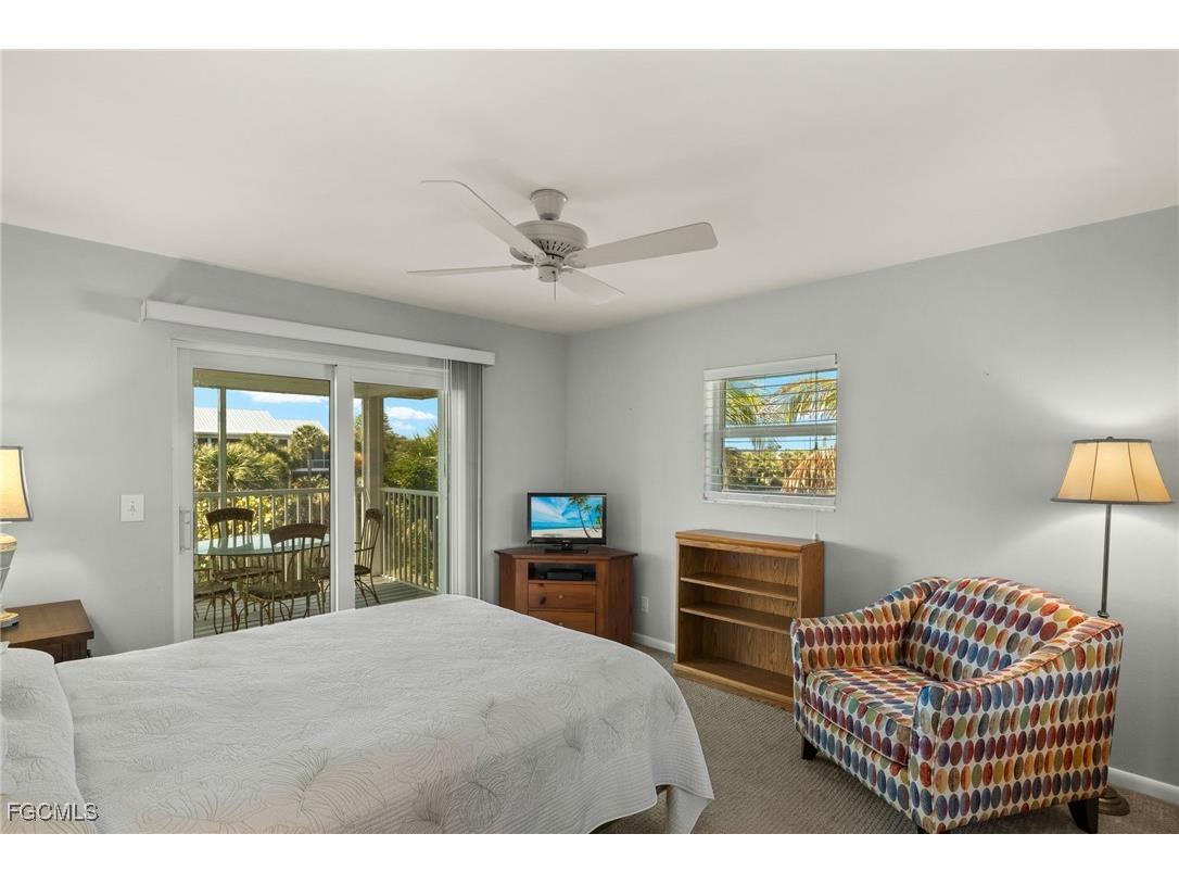 673 E Rocks Drive Sanibel FL 33957 2025017444 image26