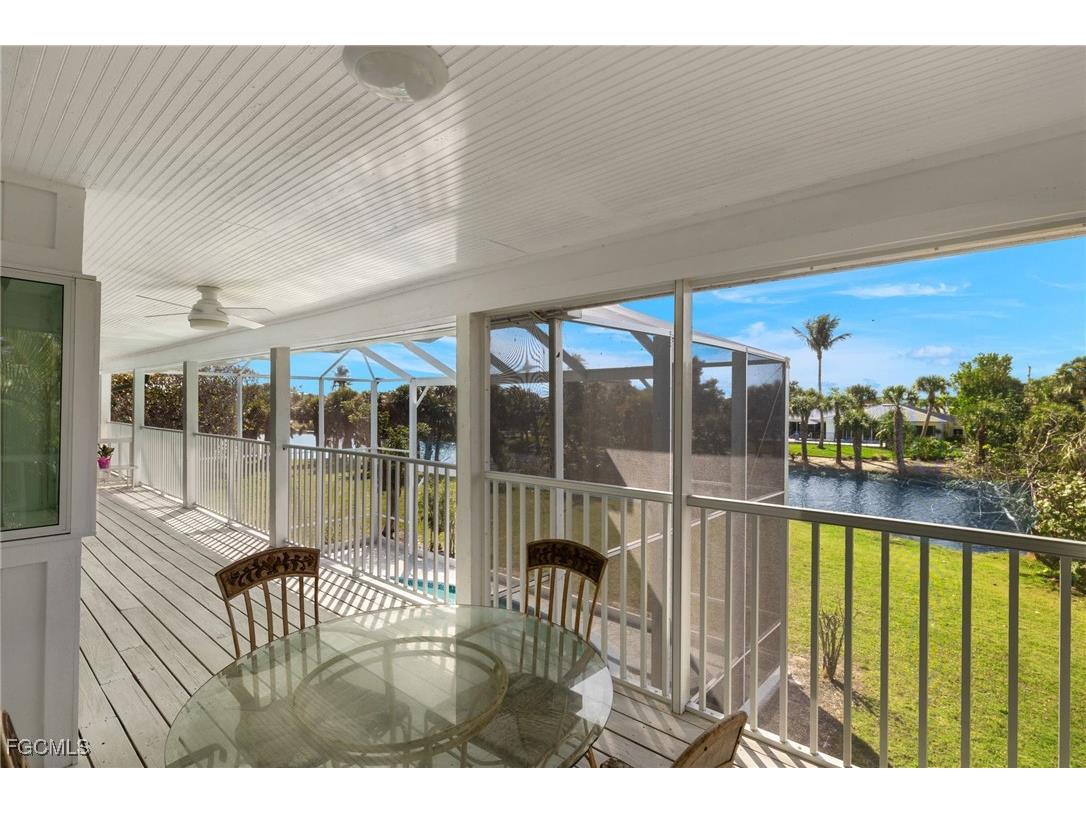 673 E Rocks Drive Sanibel FL 33957 2025017444 image27