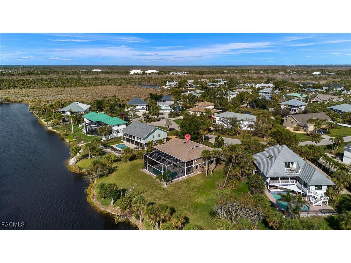 673 E Rocks Drive Sanibel FL 33957 2025017444 image38