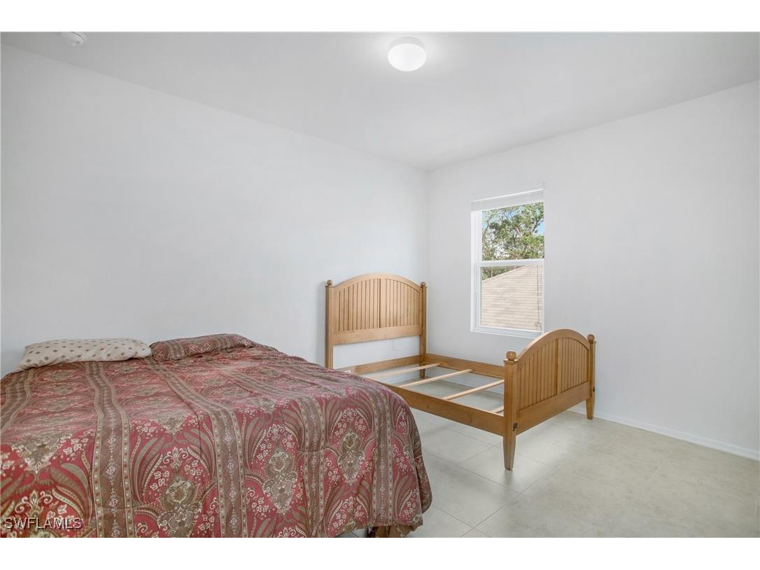 673 Hadley Street E Naples FL 34104 225081999 image24