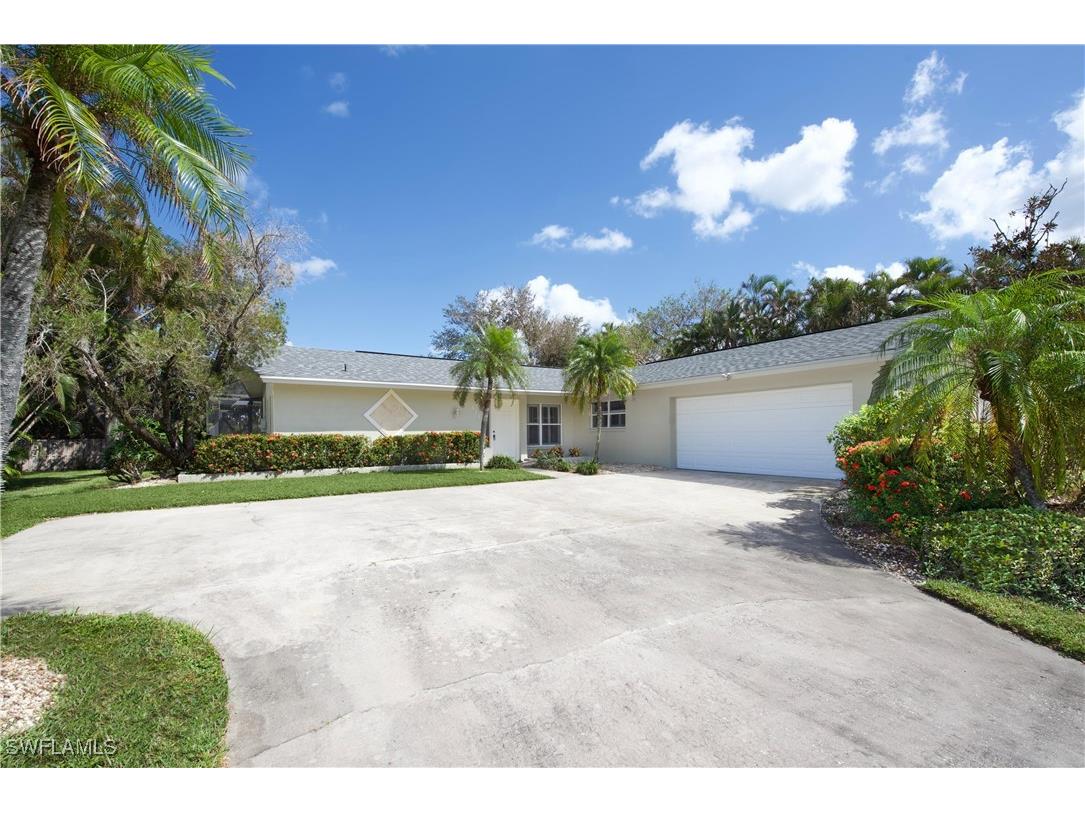 673 Travers Avenue Fort Myers FL 33919 225066742 image1