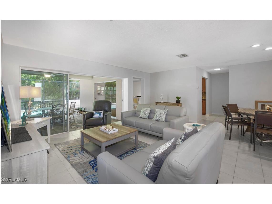 673 Travers Avenue Fort Myers FL 33919 225066742 image7