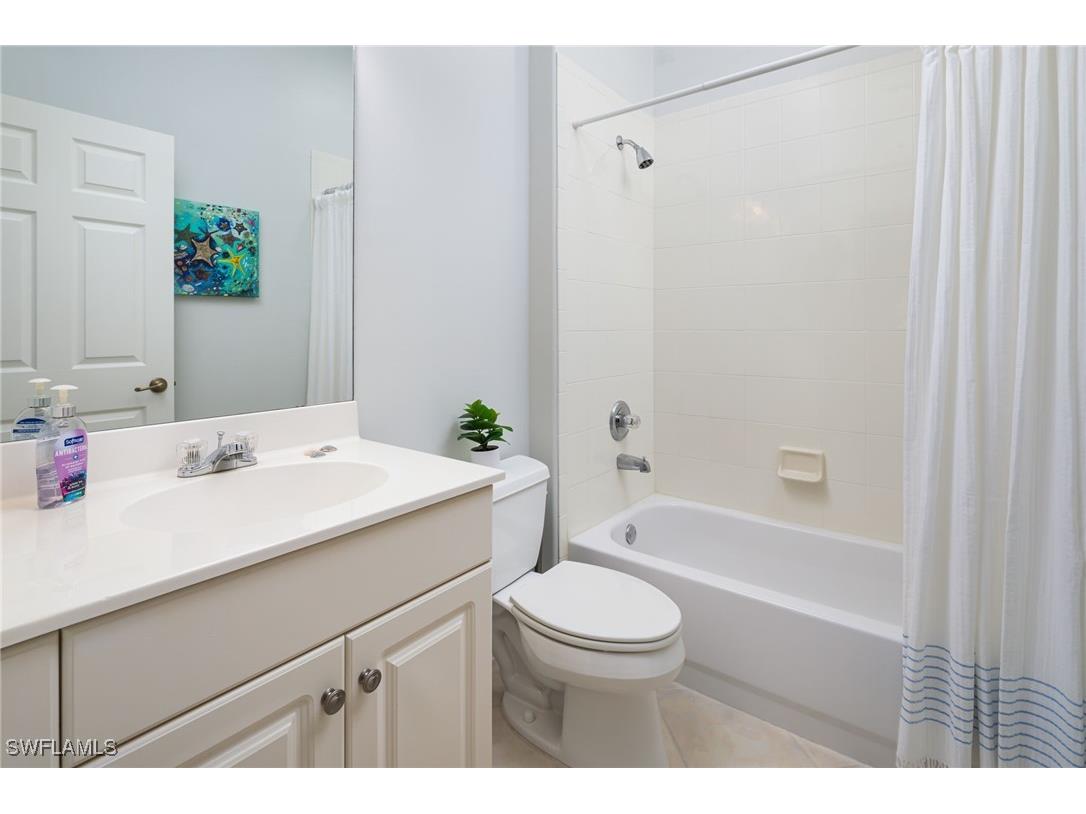 673 Vintage Reserve Circle #11C Naples FL 34119 225072983 image19