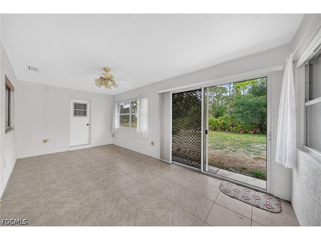 6731 Eagle Tree Court North Fort Myers FL 33917 2026020499 image20