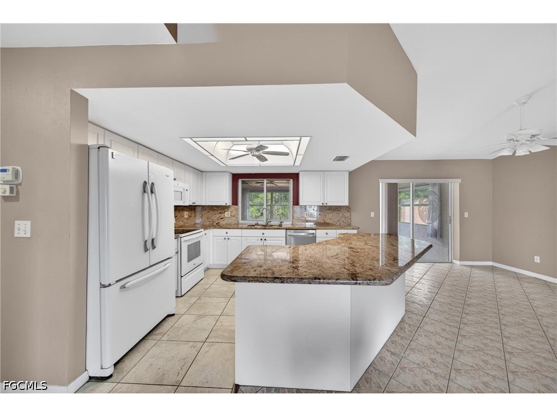 6731 Eagle Tree Court North Fort Myers FL 33917 2026020499 image7