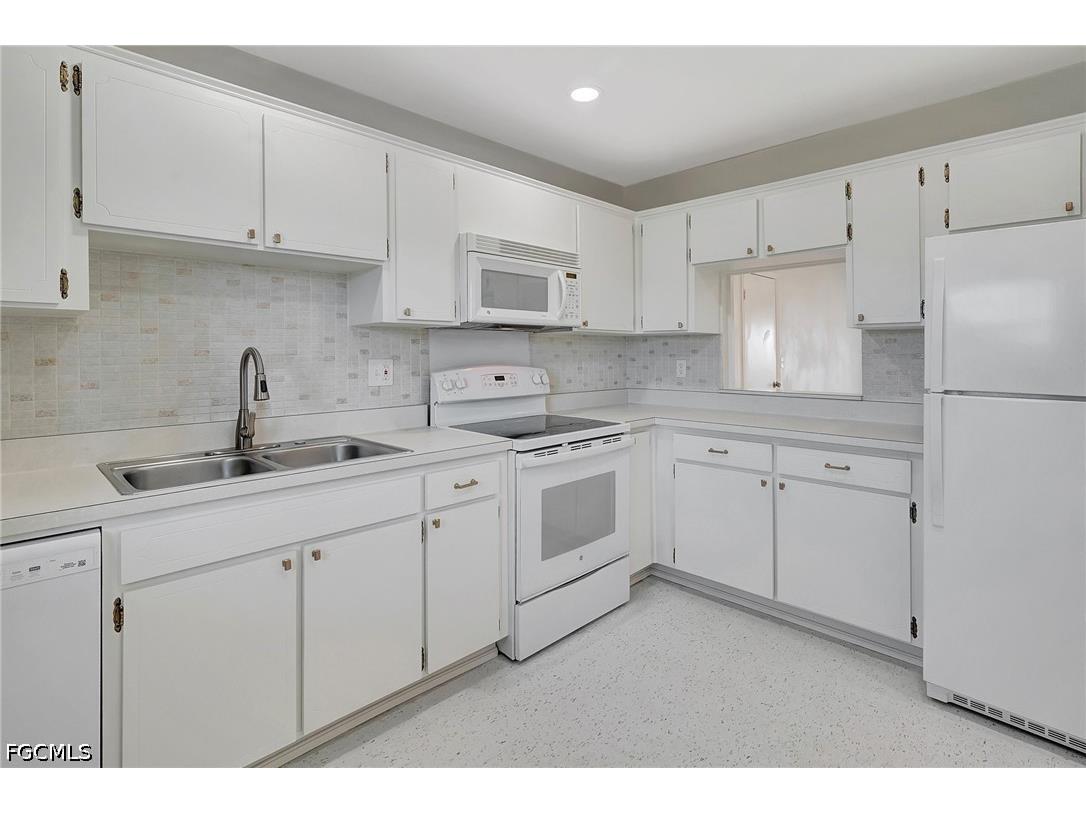 6731 Panther Lane #D6 Fort Myers FL 33919 2026014855 image6