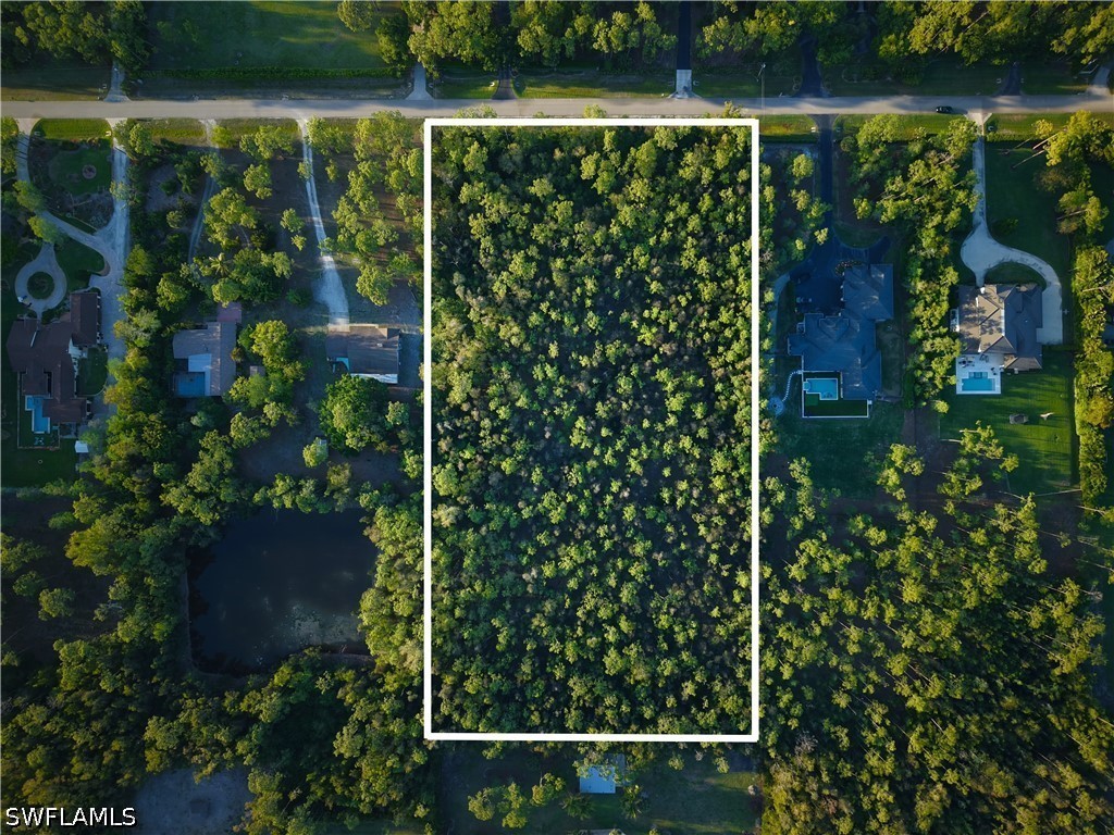 6732 Sandalwood Lane Naples FL 34109 226016360 image1