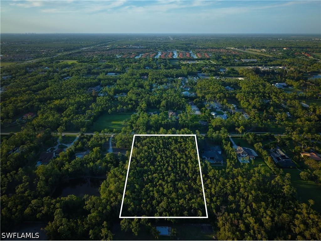 6732 Sandalwood Lane Naples FL 34109 226016360 image2