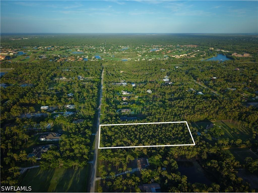 6732 Sandalwood Lane Naples FL 34109 226016360 image4
