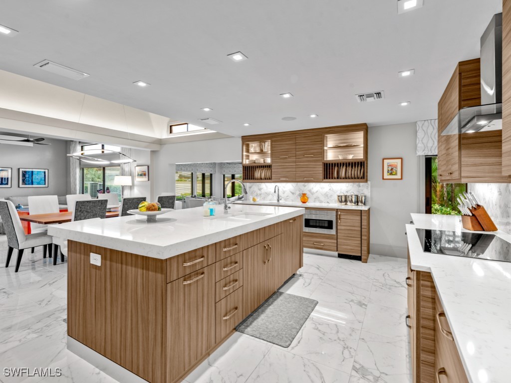 6734 Pelican Bay Boulevard #61 Naples FL 34108 225076024 image11