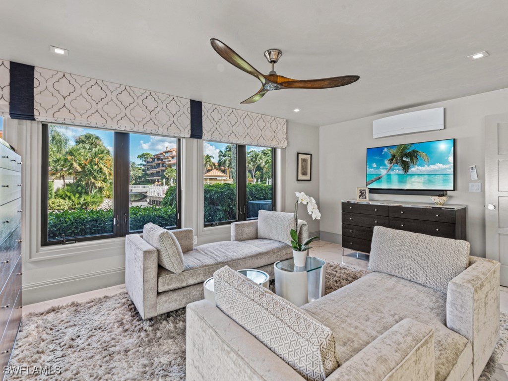 6734 Pelican Bay Boulevard #61 Naples FL 34108 225076024 image23