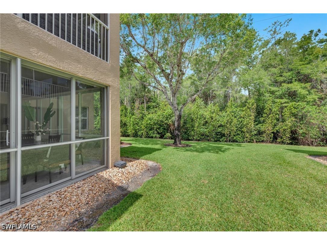 6735 Huntington Lakes Circle #102 Naples FL 34119 226023172 image16