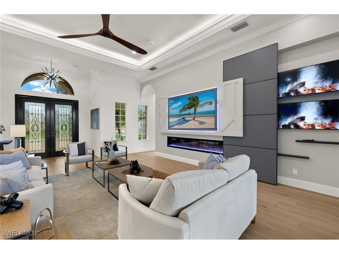 6735 Mossy Glen Drive Fort Myers FL 33908 224077029 image1