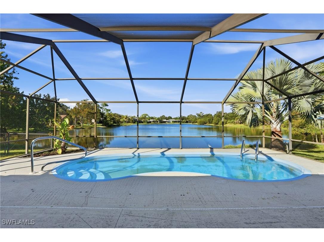 6735 Plantation Manor Loop Fort Myers FL 33966 225076834 image1