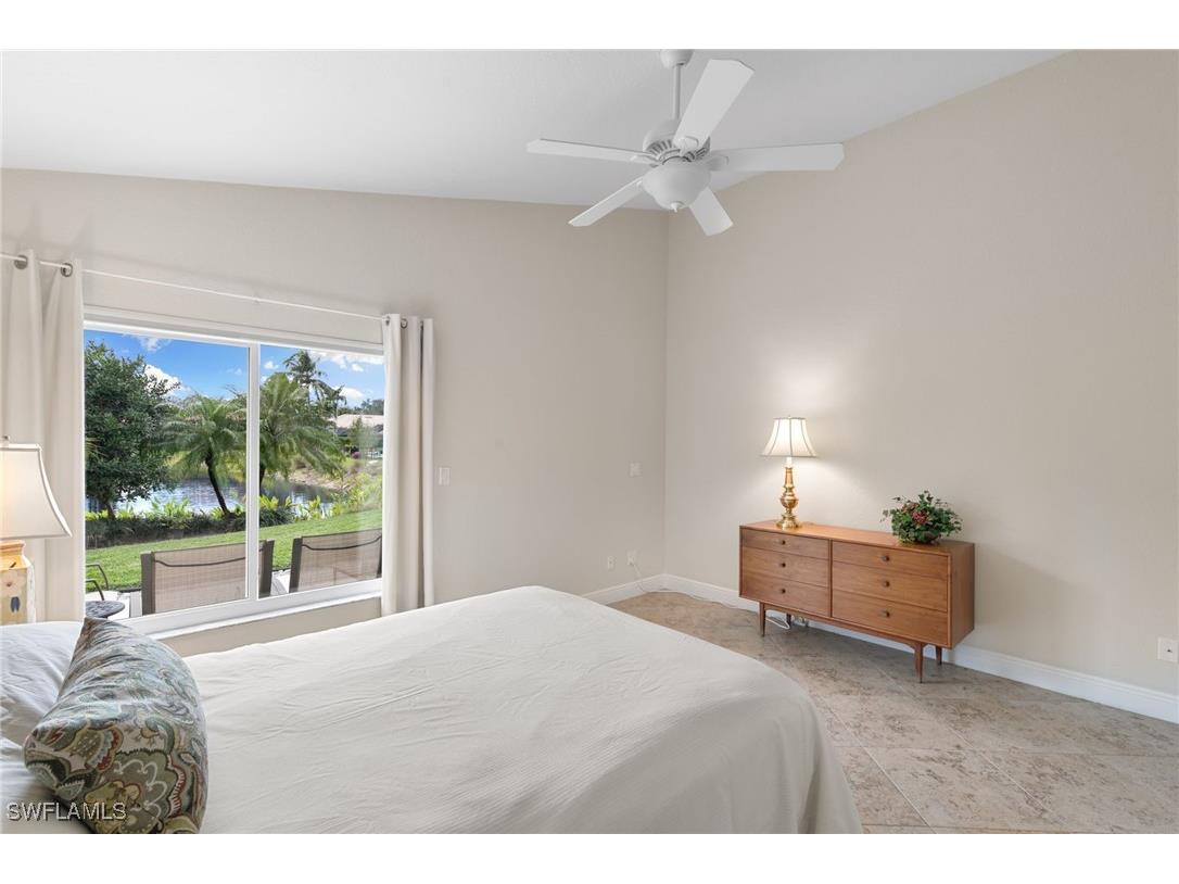 6737 Autumn Woods Boulevard Naples FL 34109 226003885 image17