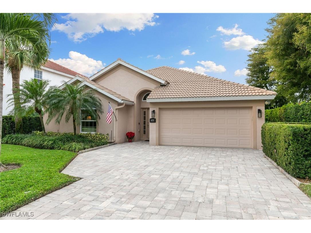 6737 Autumn Woods Boulevard Naples FL 34109 226003885 image4