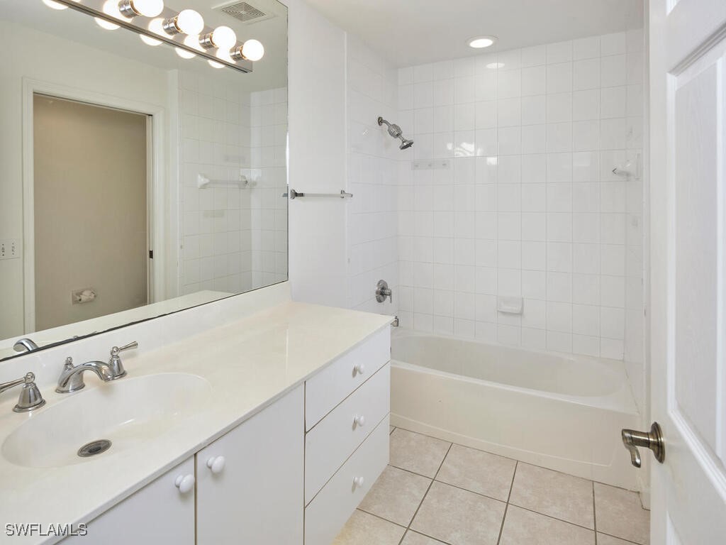 6740 Beach Resort Drive #11 Naples FL 34114 225072359 image14