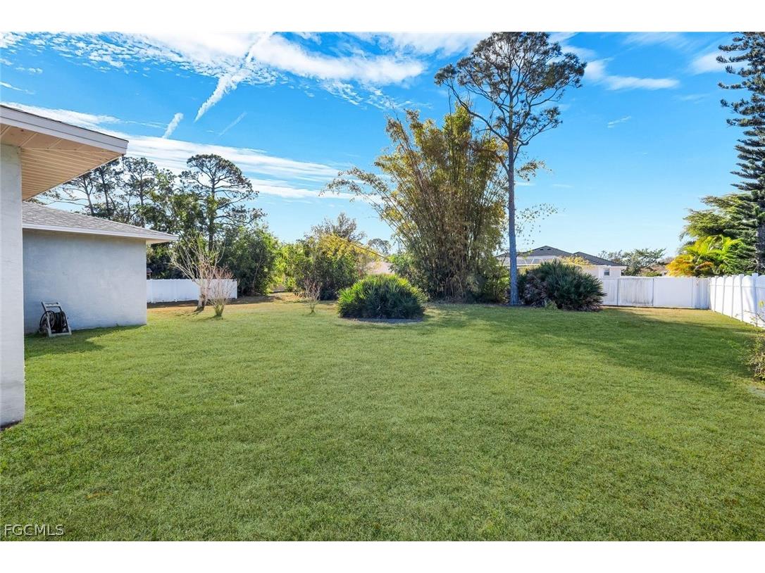 6740 Blake Pledger Court North Fort Myers FL 33917 2026006313 image26