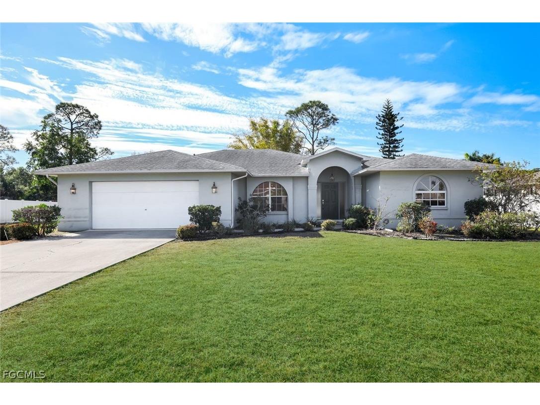 6740 Blake Pledger Court North Fort Myers FL 33917 2026006313 image3