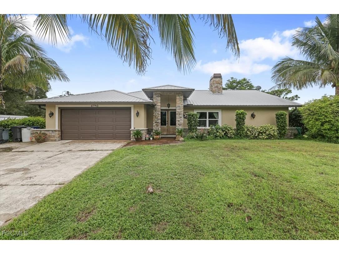 6740 Slater Pines Drive North Fort Myers FL 33917 2025009073 image1