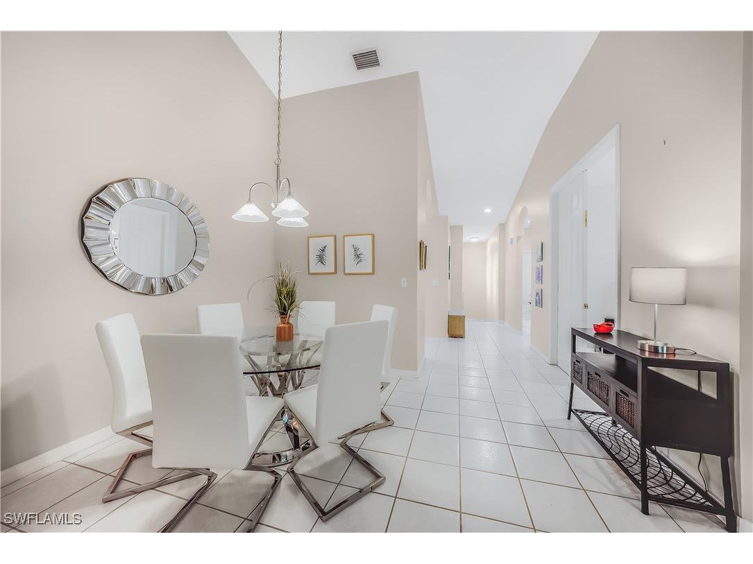 6745 Huntington Lakes Circle #201 Naples FL 34119 225067428 image17