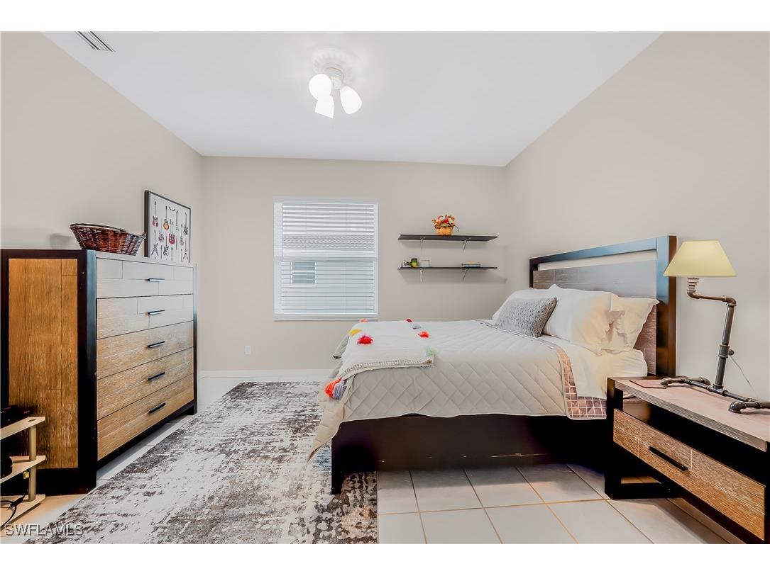 6745 Huntington Lakes Circle #201 Naples FL 34119 225067428 image25