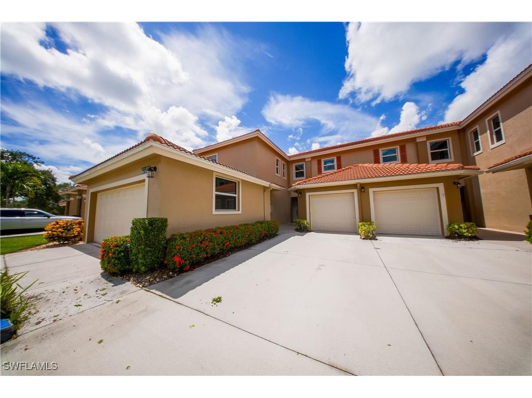 6745 Huntington Lakes Circle #201 Naples FL 34119 225067428 image4