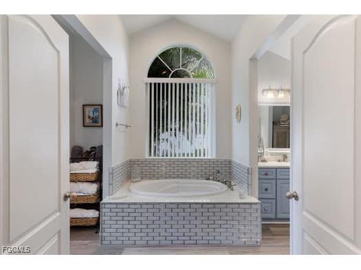 6748 Willow Lake Circle Fort Myers FL 33966 2025007226 image17