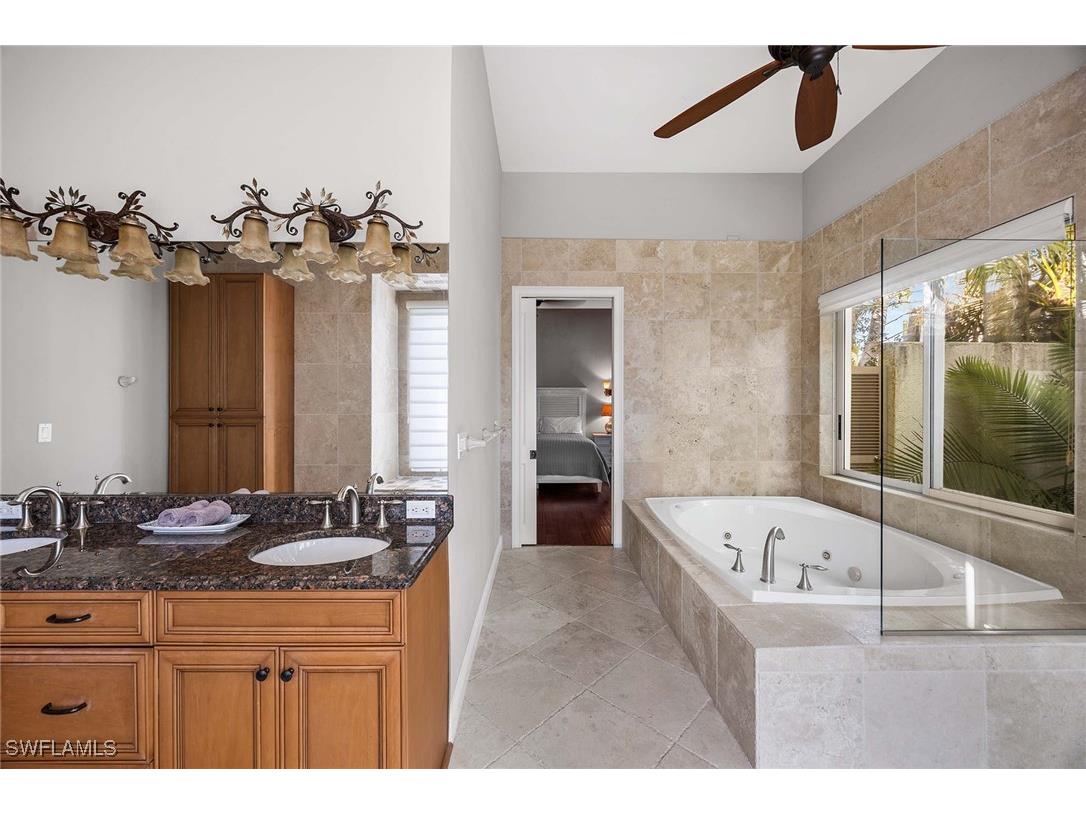 675 15th Avenue S Naples FL 34102 226001843 image17