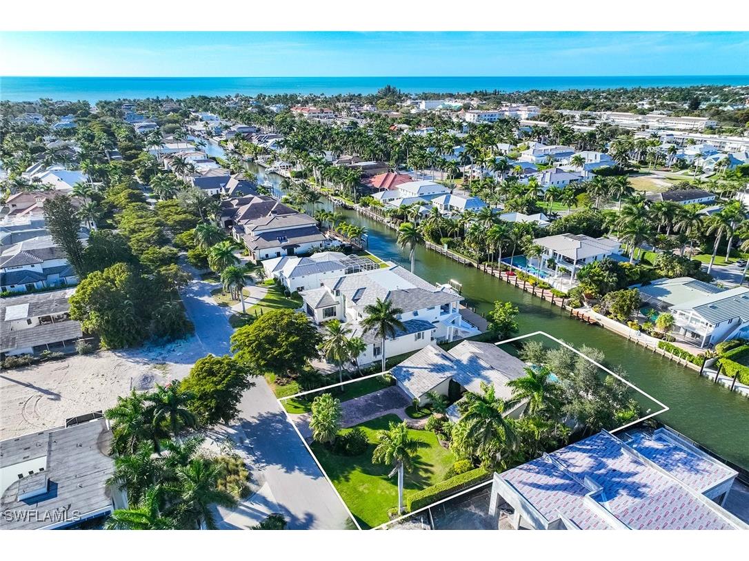 675 15th Avenue S Naples FL 34102 226001843 image8