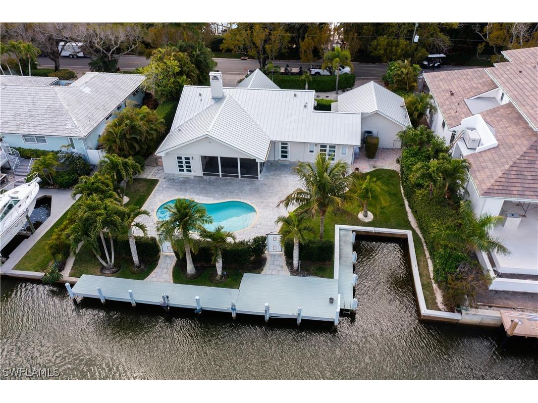 675 18th Avenue S Naples FL 34102 226009754 image1